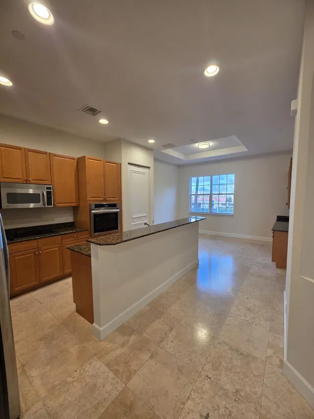 Residence photo 17
