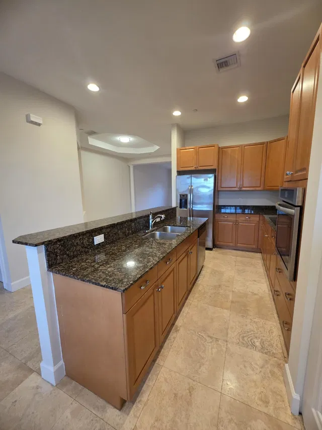 Residence photo 19
