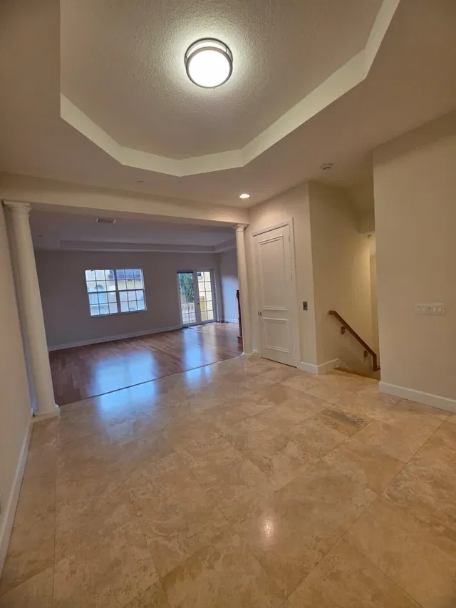 Residence photo 28