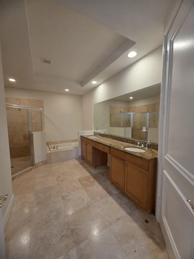 Residence photo 36