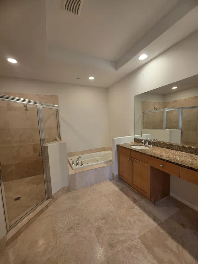 Residence photo 38