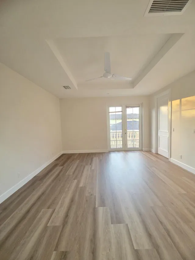 Residence photo 43