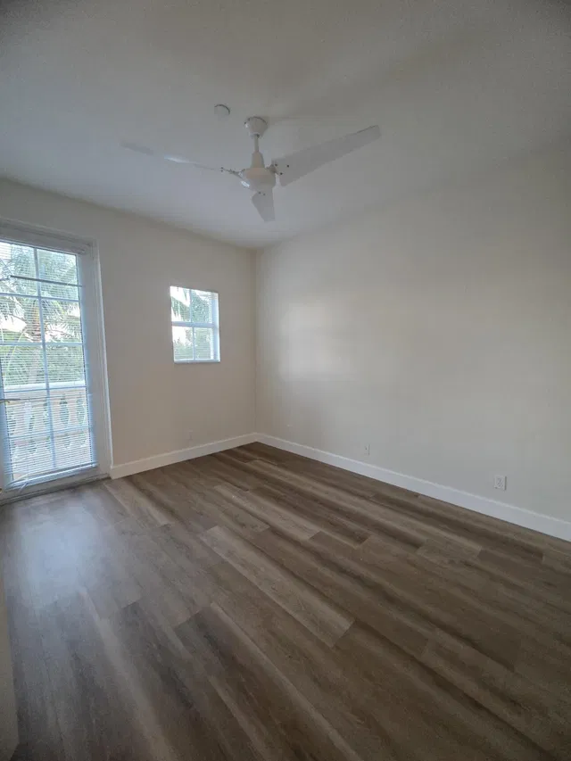 Residence photo 48