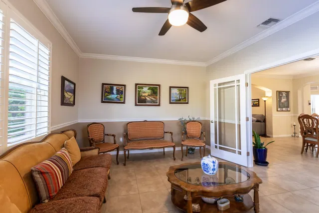 Residence photo 7