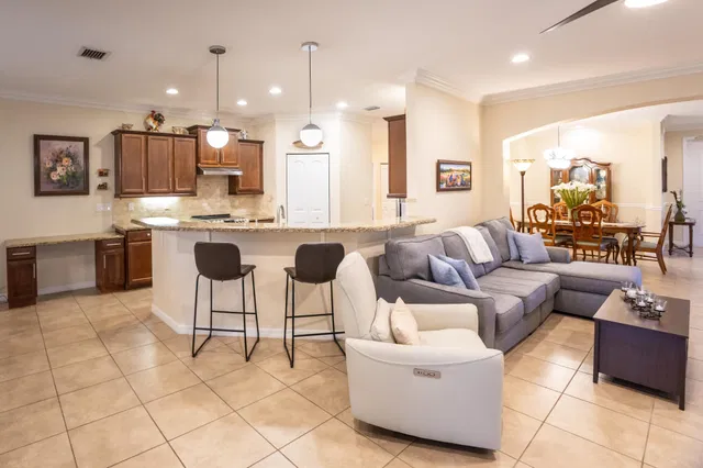 Residence photo 13