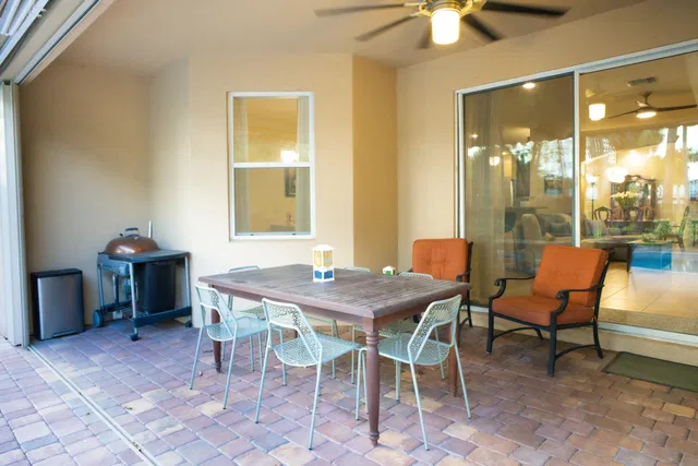 Residence photo 34