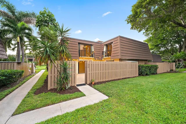 Residence photo 21