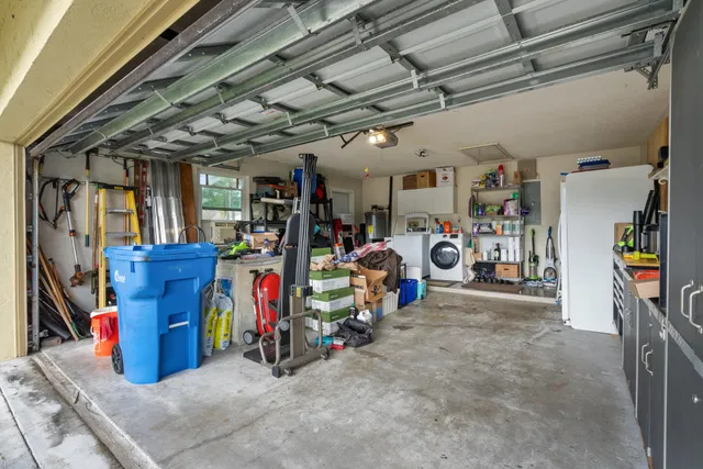 Residence photo 22