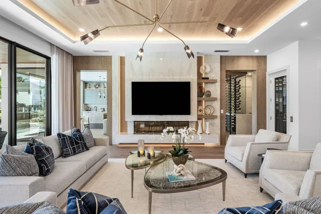 Golden Harbour Residence photo 5