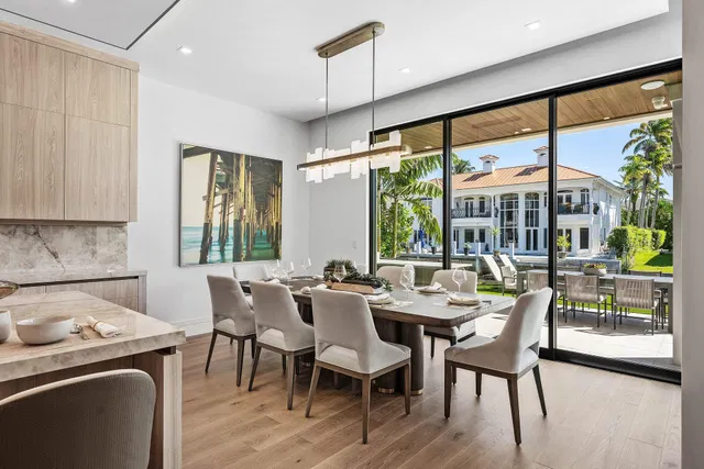 Golden Harbour Residence photo 9