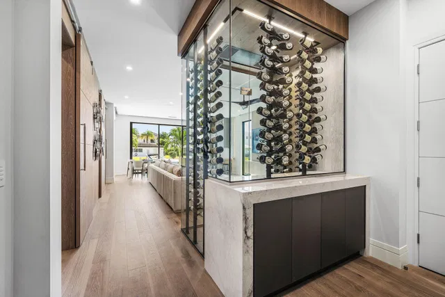 Golden Harbour Residence photo 12
