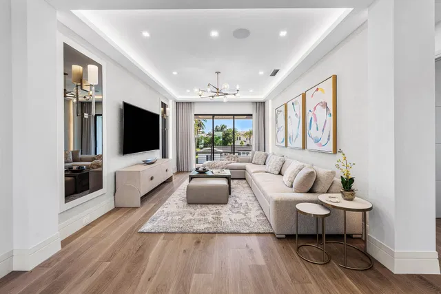 Golden Harbour Residence photo 19