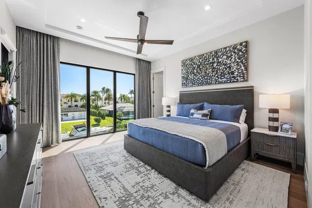 Golden Harbour Residence photo 22