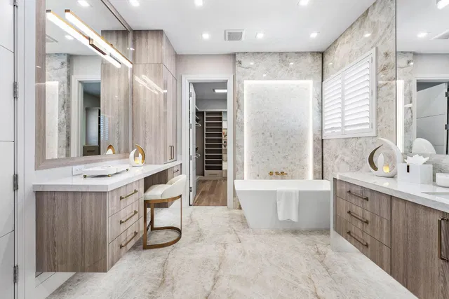 Golden Harbour Residence photo 34