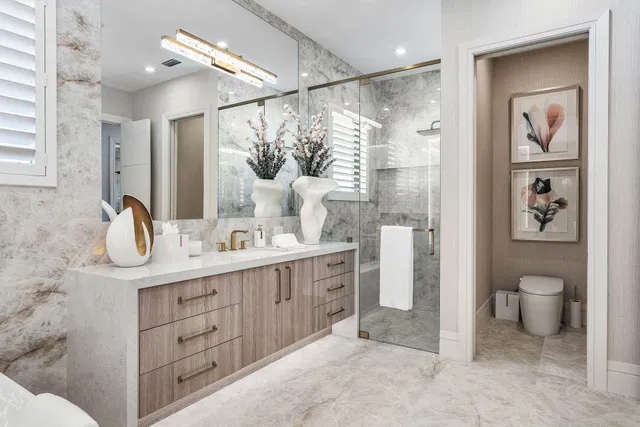 Golden Harbour Residence photo 35