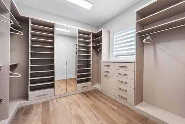 Golden Harbour Residence photo 36