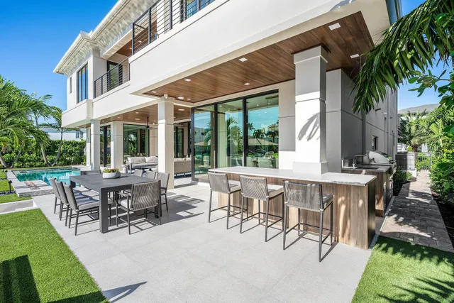 Golden Harbour Residence photo 45