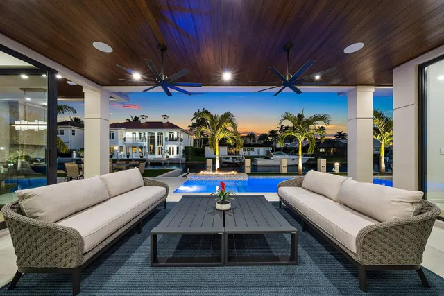 Golden Harbour Residence photo 57