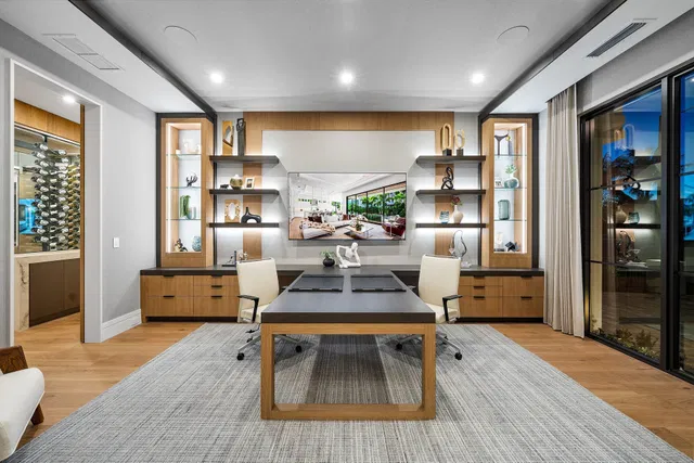Golden Harbour Residence photo 63