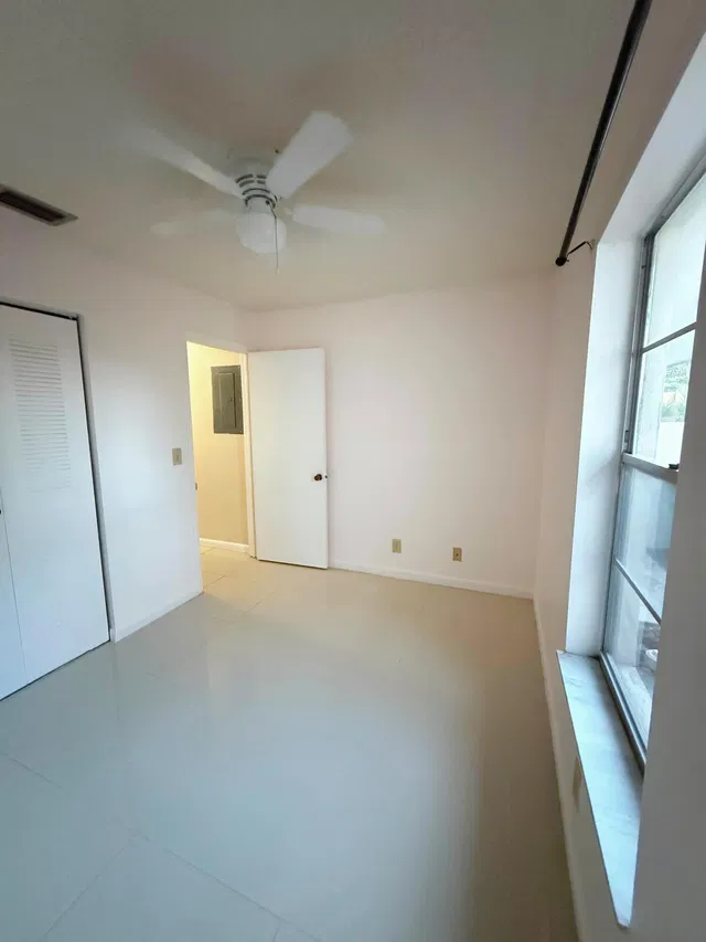  Residence photo 20