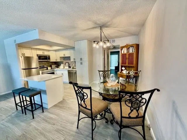 Residence photo 7