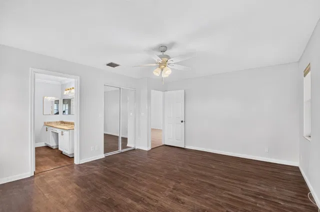 Residence photo 17