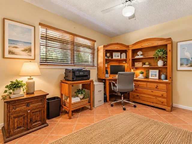 Residence photo 15