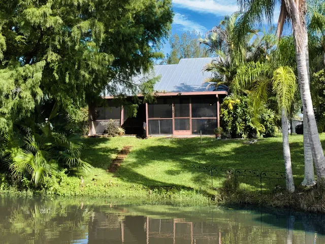  Residence photo 25