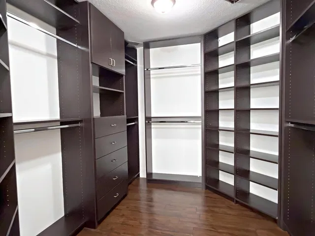  Residence photo 32