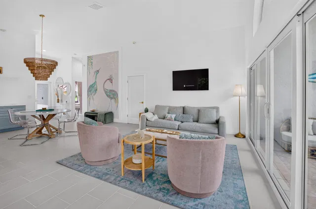 Residence photo 20