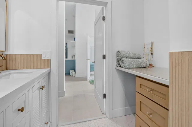 Residence photo 38