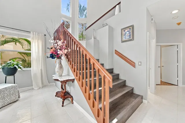  Residence photo 18