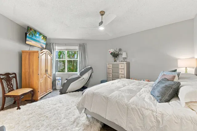  Residence photo 21