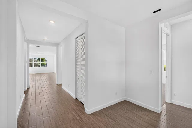 Residence photo 18