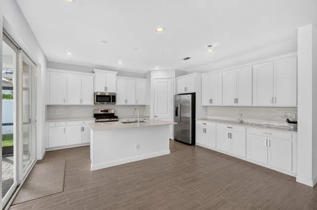 Residence photo 50