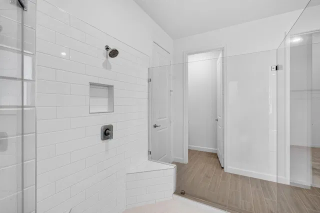 Residence photo 66