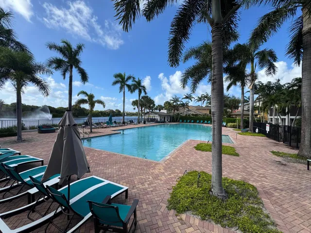 Cityside West Palm Beach Unit 1 photo 23