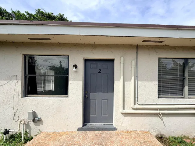  Unit 2 photo 10