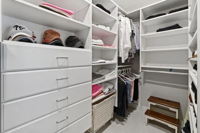 Residence photo 42
