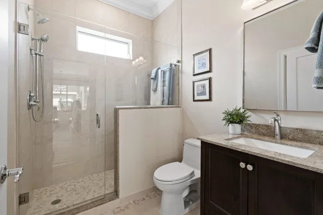 Residence photo 48