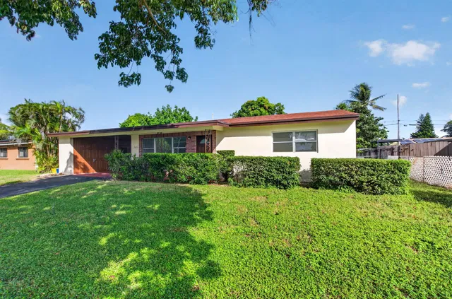 Residence photo 3