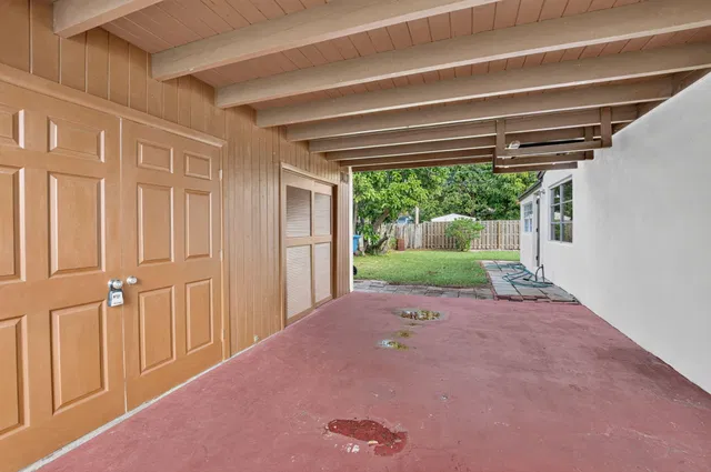 Residence photo 5