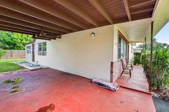 Residence photo 6