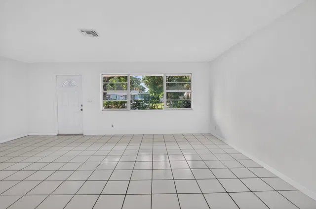 Residence photo 7