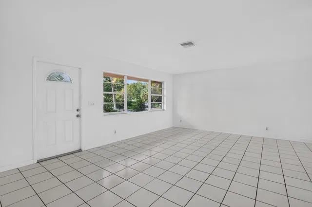 Residence photo 9