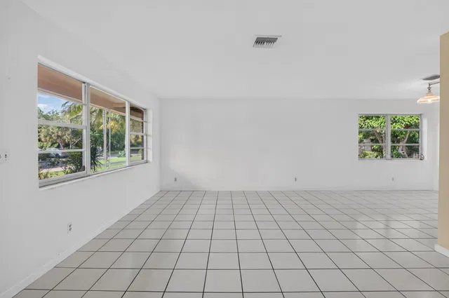 Residence photo 10