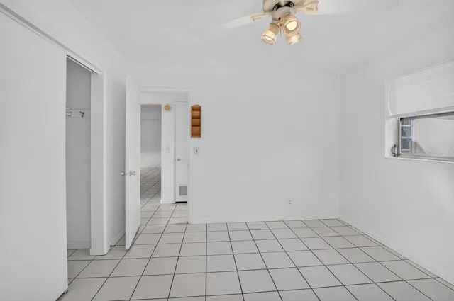 Residence photo 23
