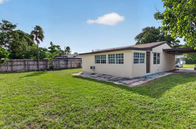 Residence photo 36