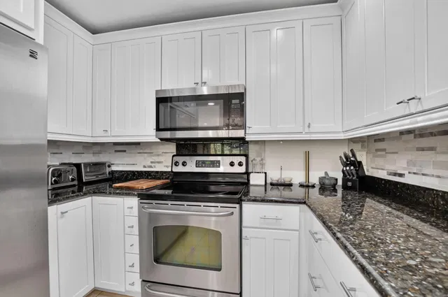 Residence photo 11