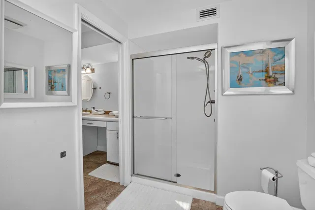 Residence photo 26